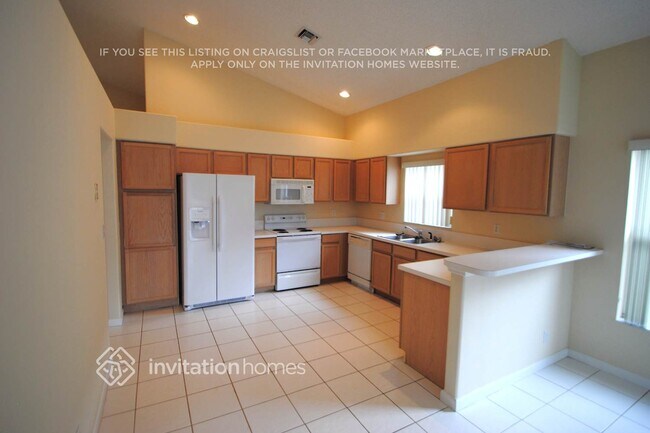 Building Photo - 146 Saratoga Blvd E