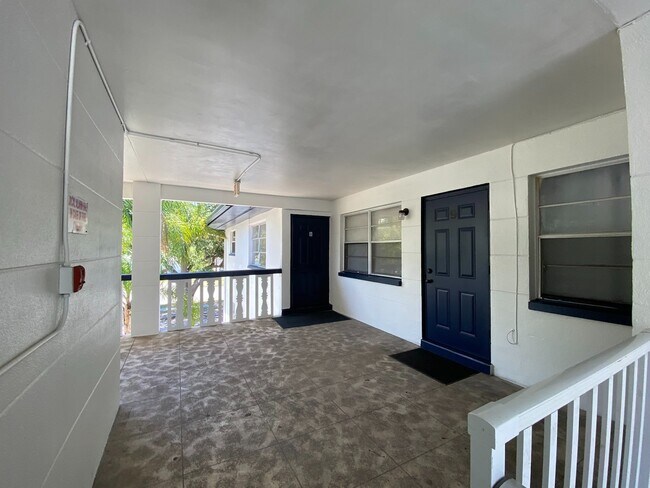 Building Photo - 3601 30th Ave N