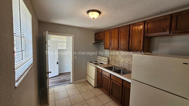 Foto del edificio - 1716 Whitner St