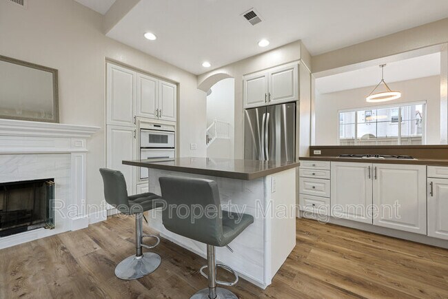 Building Photo - 7143 Surfbird Cir