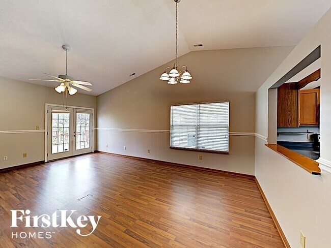 Building Photo - 540 Buffalo Run Dr
