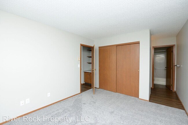 Foto del edificio - 2 br, 2 bath House - 3211B 15th Avenue South