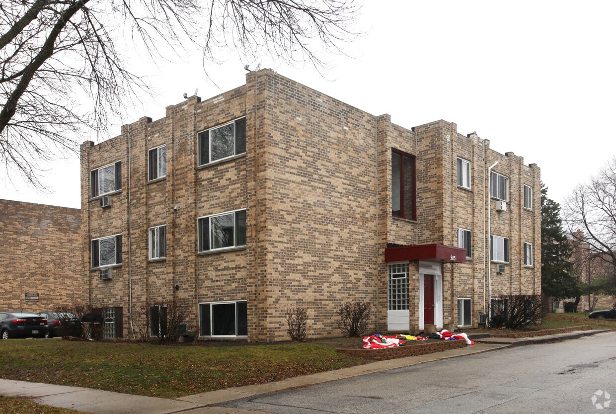 Foto principal - 505 Dogwood Ln