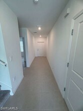 Building Photo - 11613 Savanna Lks Blvd