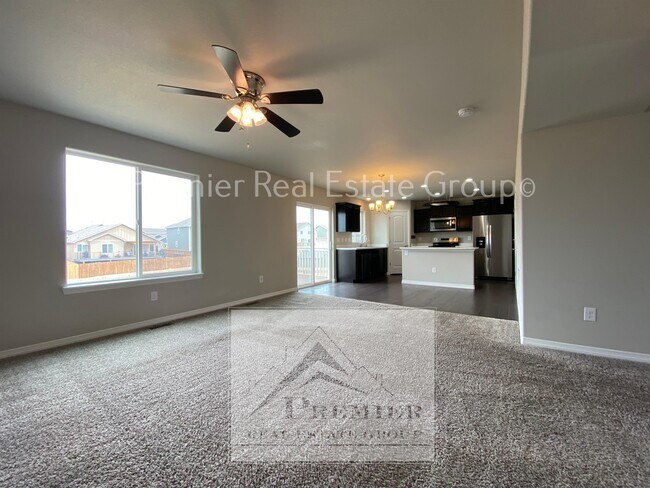 Foto del edificio - 6423 Weiser Dr