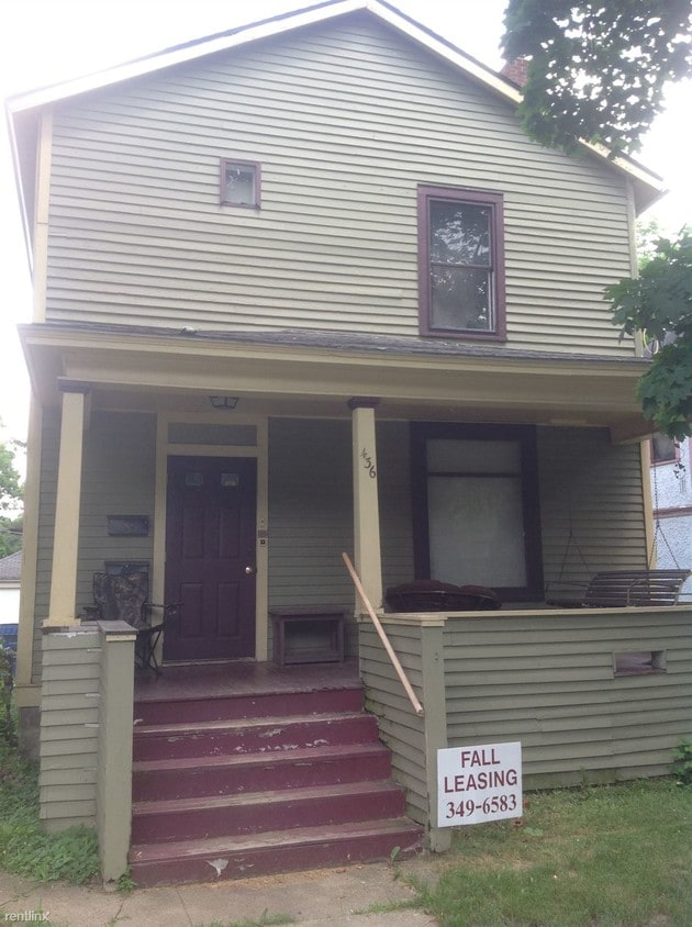 436 Douglas Ave, Kalamazoo, MI 49007 Condo for Rent in Kalamazoo, MI