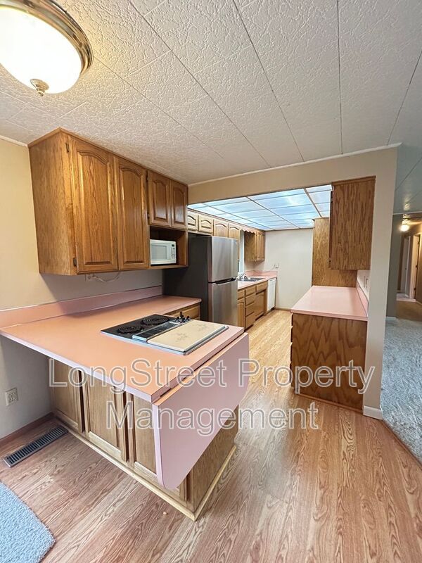 Foto del edificio - 2917 Takena St SW