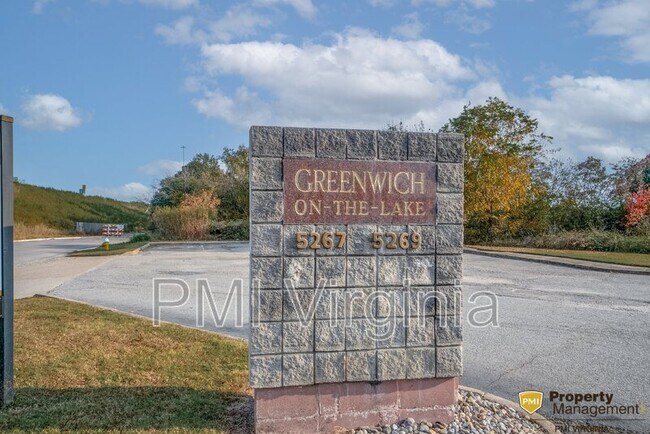 Foto del edificio - 5267 Greenwich Rd