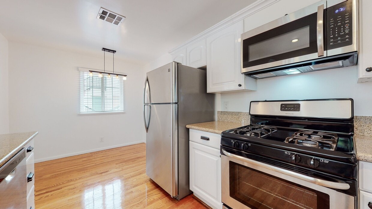 Kitchen - 10876 National Blvd