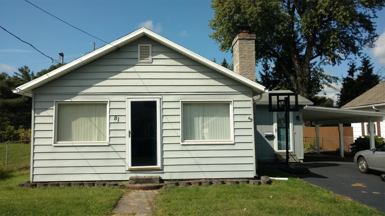 81 Cecelia Terrace, Irondequoit, NY 14622 House for Rent in