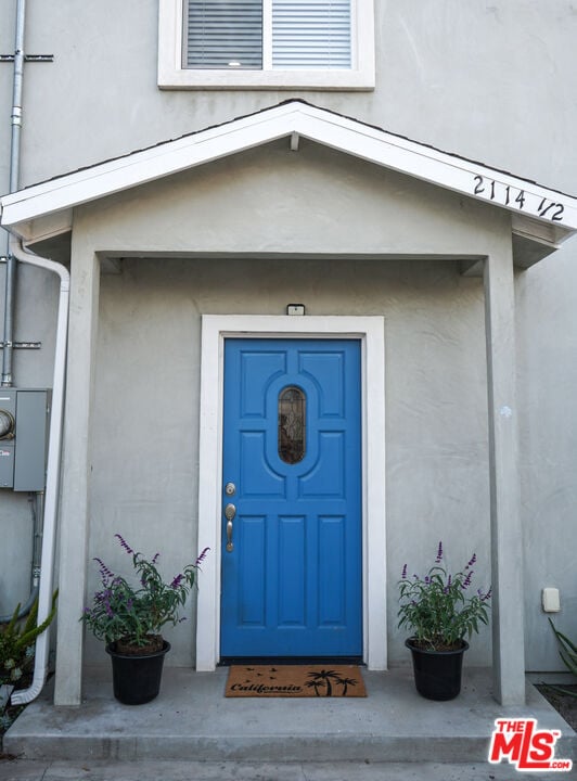 Foto del edificio - 2114 1/2 Ridgeley Dr