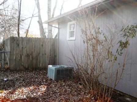 Foto del edificio - 3 br, 1.5 bath House - 2746 W Whiteside St