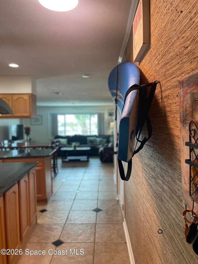 Building Photo - 1175 Jimmy Buffett Mem Hwy