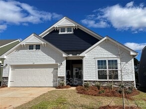 Building Photo - 125 Pampas Pl