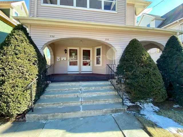 Photo - 256 Oxford St (Hartford, CT)