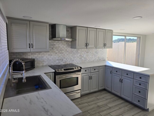 Building Photo - 14219 Yerba Buena Way