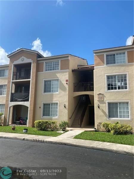 Building Photo - 2081 Renaissance Blvd
