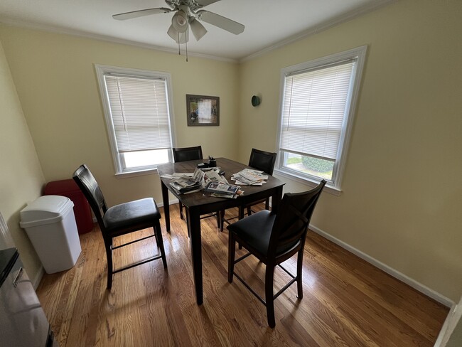 Dining room - 237 Wardwell Rd