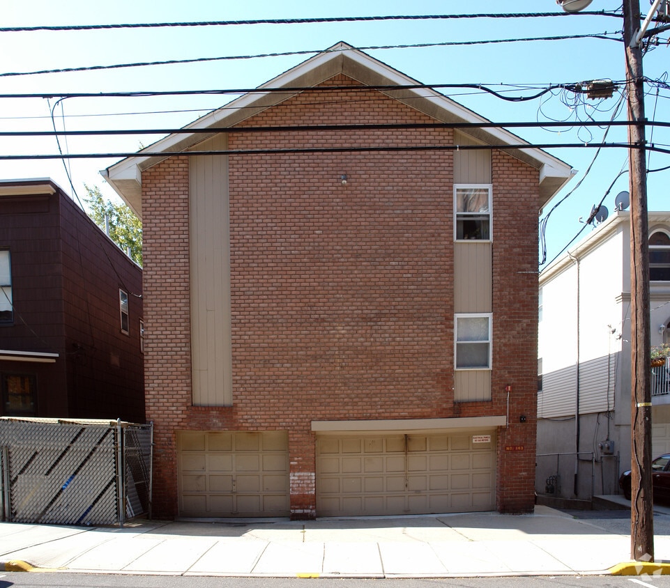 Building Photo - 143-145 69th St