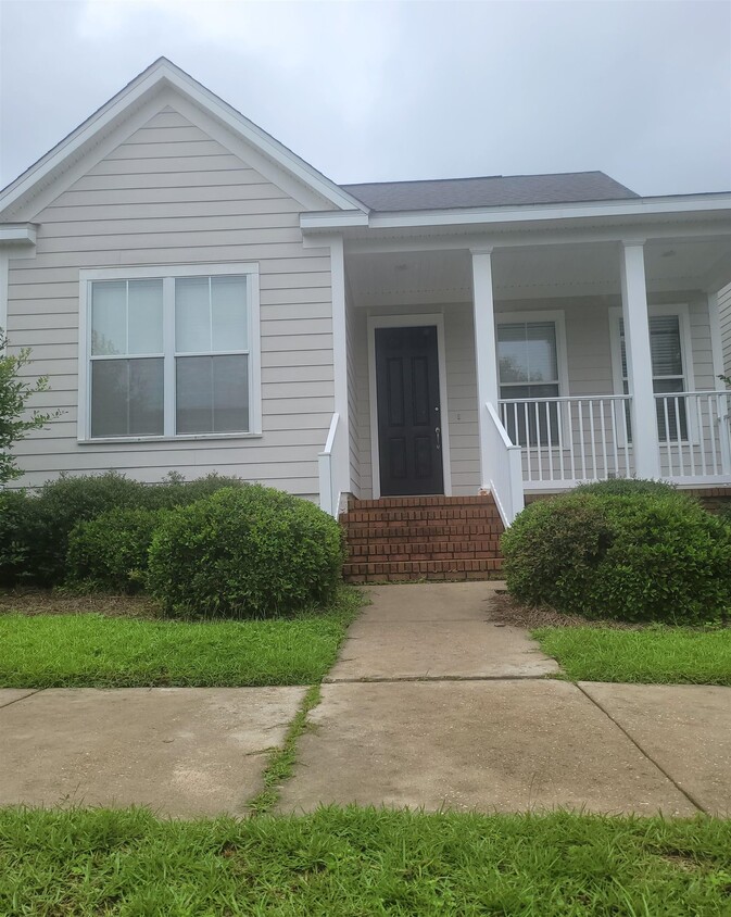 Foto principal - 4105 Raleigh Way