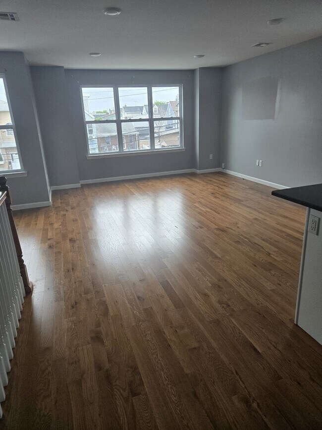 Sala de estar/comedor - 266 2nd Ave