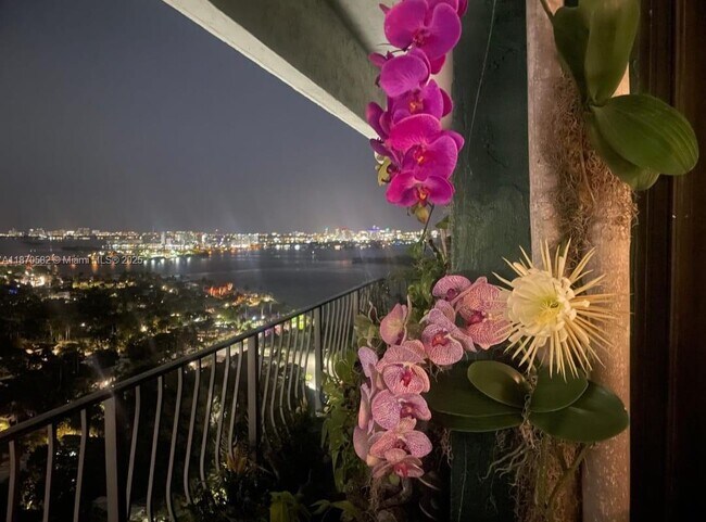 Foto del edificio - 780 NE 69th St