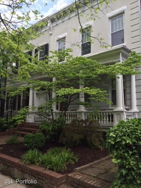 Building Photo - 2222 Park Ave