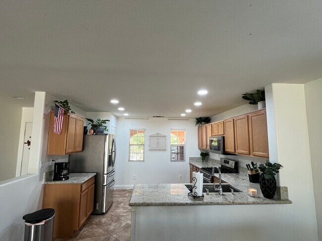 Foto del edificio - 3117 E Lingard St