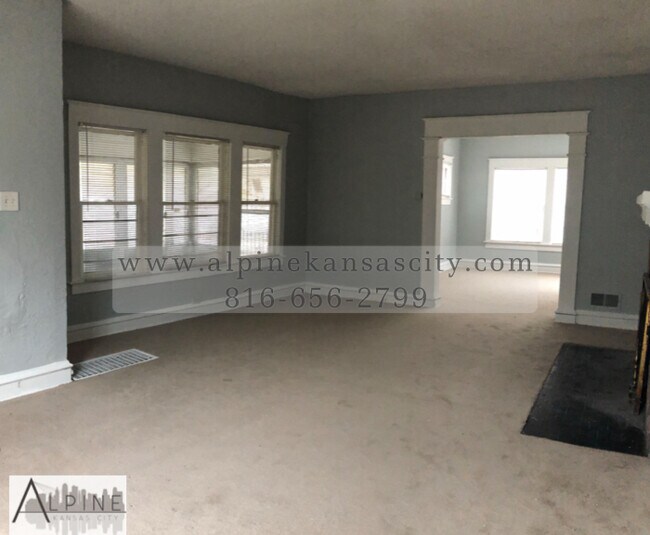 Foto del edificio - Spacious & Unique Home Available Now!