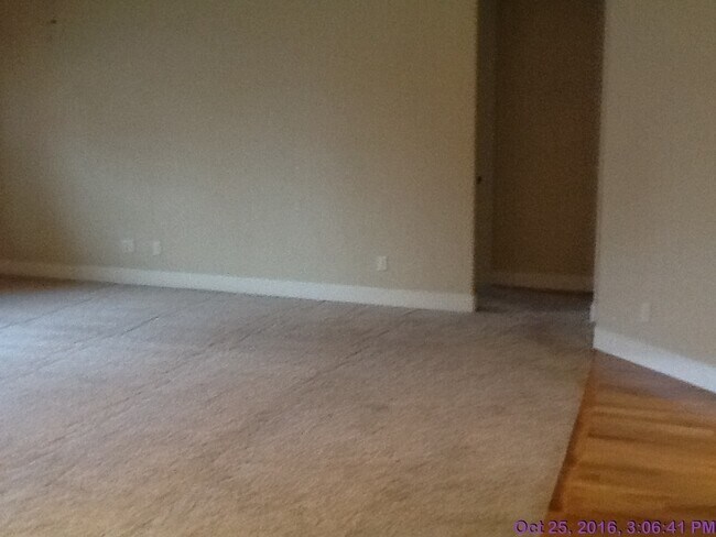 Foto del edificio - Beautiful home located it Madelyn estates in Meridian