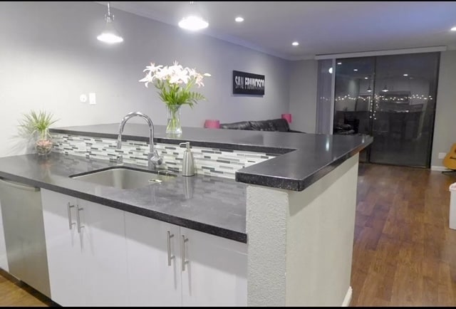 Photo - 701 Shelter Creek Ln (San Bruno, CA)