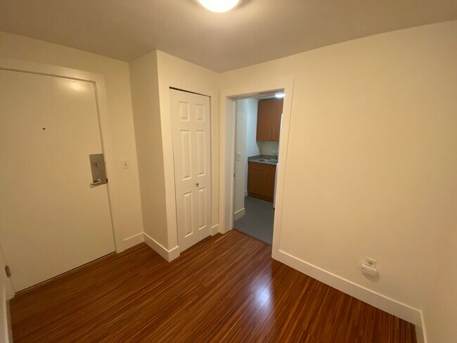 Foto del edificio - 1550 Eastlake Ave E