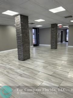 Foto del edificio - 15600 NW 7th Ave