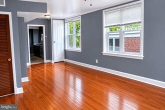 Building Photo - 101 Galveston Pl SW