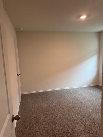 Foto del edificio - 1208 Riverbrook Ln