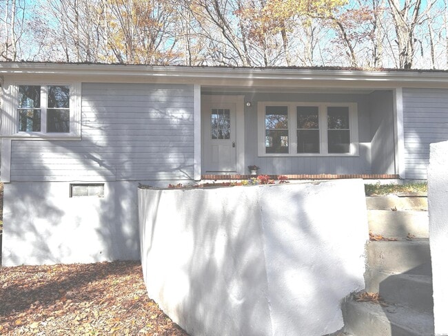Building Photo - 56 Macht Rd