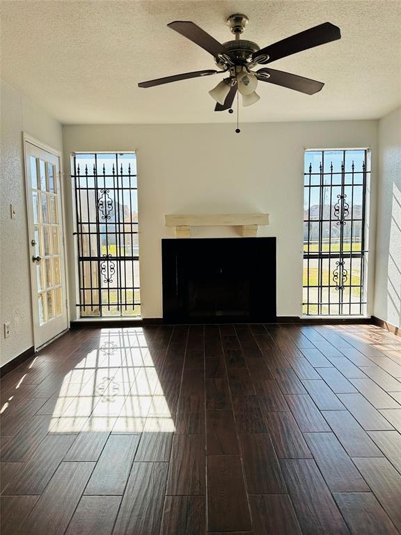 Foto del edificio - 12500 Sandpiper Dr