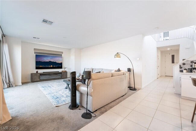 Foto del edificio - 720 Emerson Creek Ct