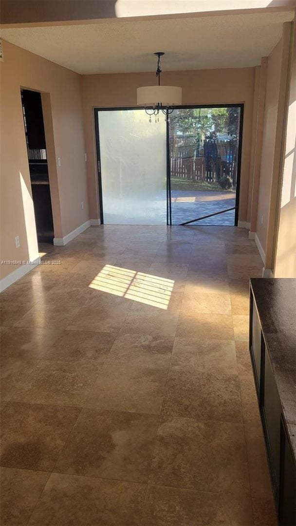 Foto del edificio - 914 NW 106th Ave