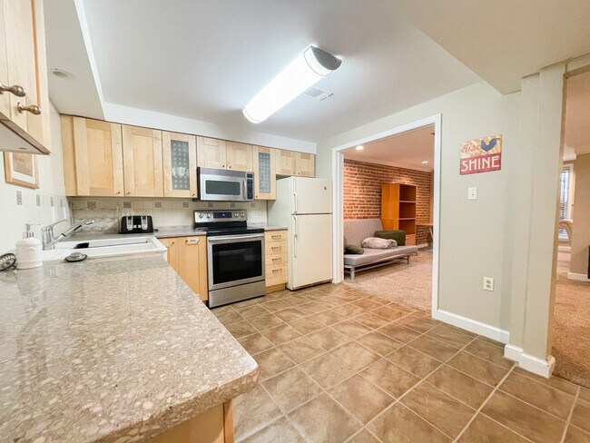 Foto del edificio - 2724 Ontario Rd NW