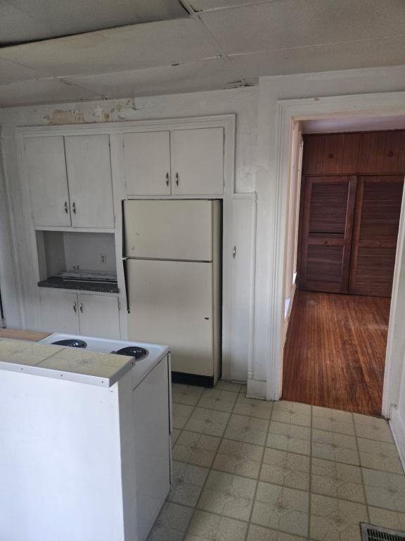 Foto del edificio - 538 W Broadway St