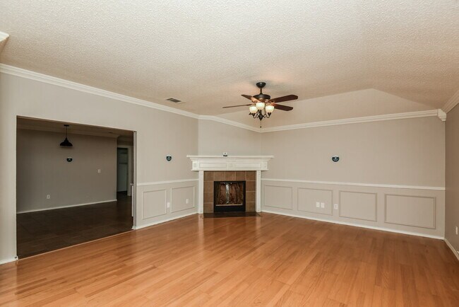 Foto del edificio - 10224 Dawson Trail