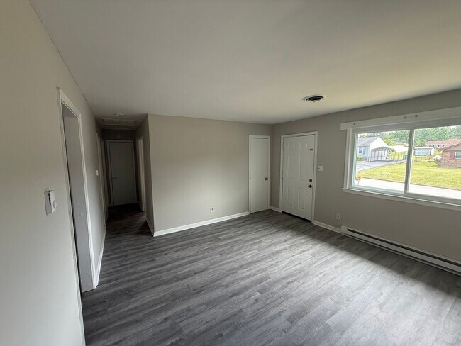 Foto del edificio - N Valor Drive 1633