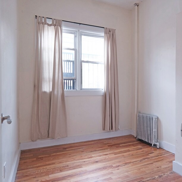 Primary Photo - 464 Wilson Ave