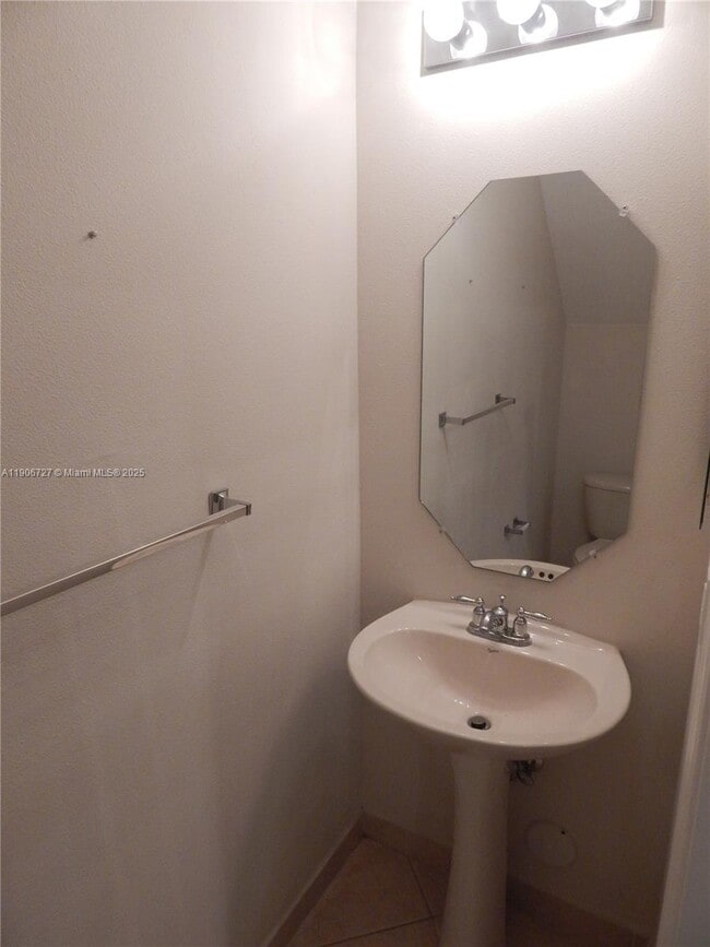 Foto del edificio - 4622 SW 75th Way