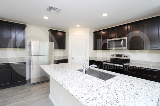 Building Photo - 2573 N Mcdonald Ln