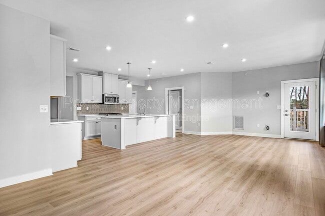 Foto del edificio - 6601 Citory Way