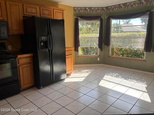 Foto del edificio - 340 Quail Dr