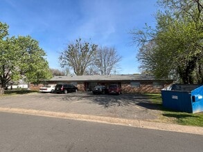 Building Photo - 401 E C St