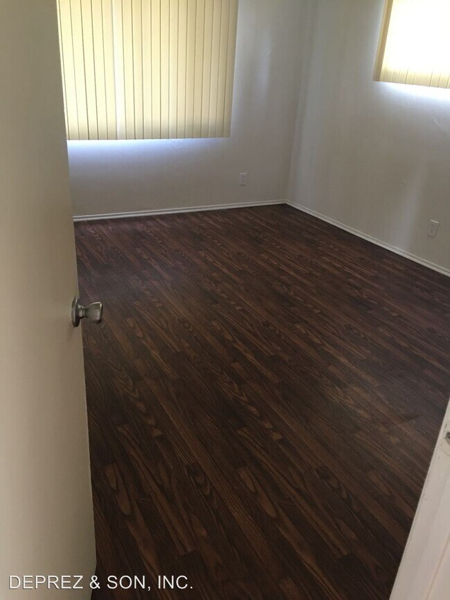 Foto del edificio - 3851 Cedar St